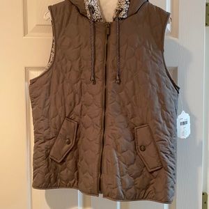 Altar’d State olive green vest size medium.